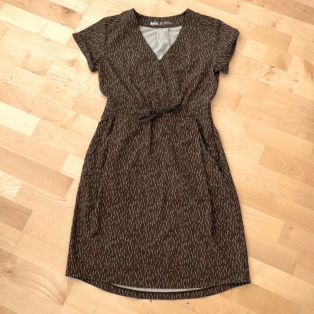 REI Cooperative Aoraki Travel Dress XS Olive Print